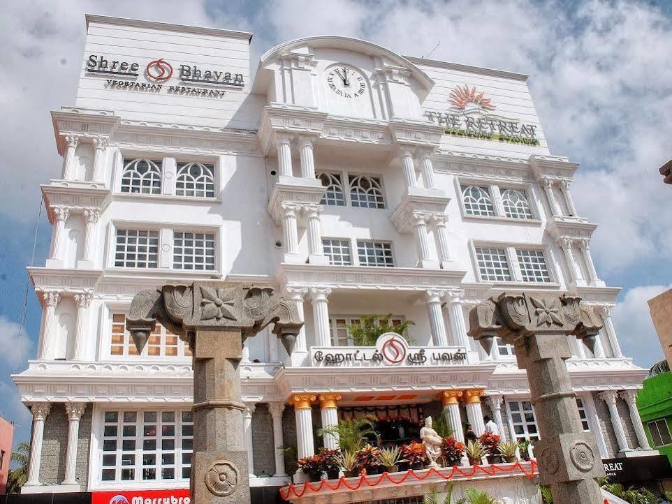 The Retreat Hotel Guduvancheri Bagian luar foto