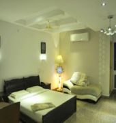 The Retreat Hotel Guduvancheri Bagian luar foto
